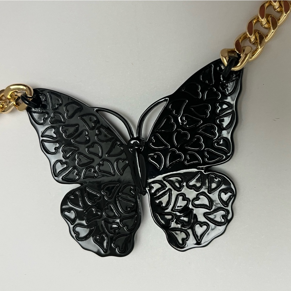 NWT ⚜️🖤⚜️ Betsey Johnson Gorgeous Butterfly Gem Necklace - Picture 10 of 12